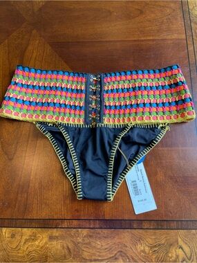 Beach bunny bottoms NWT size L crochet rainbow colors